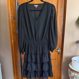 NWT Vince Camuto Black Long Sleeve Dress